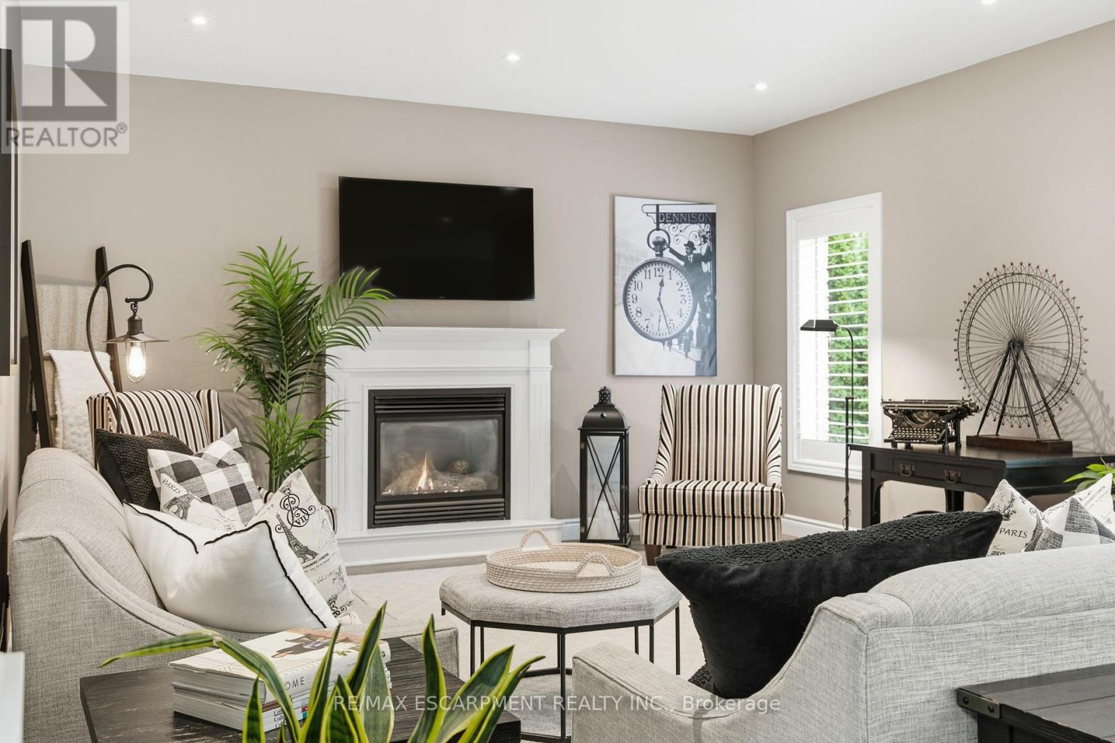 32 Hinrichs Crescent, Waterloo, Ontario  N1T 0A8 - Photo 15 - X12486239