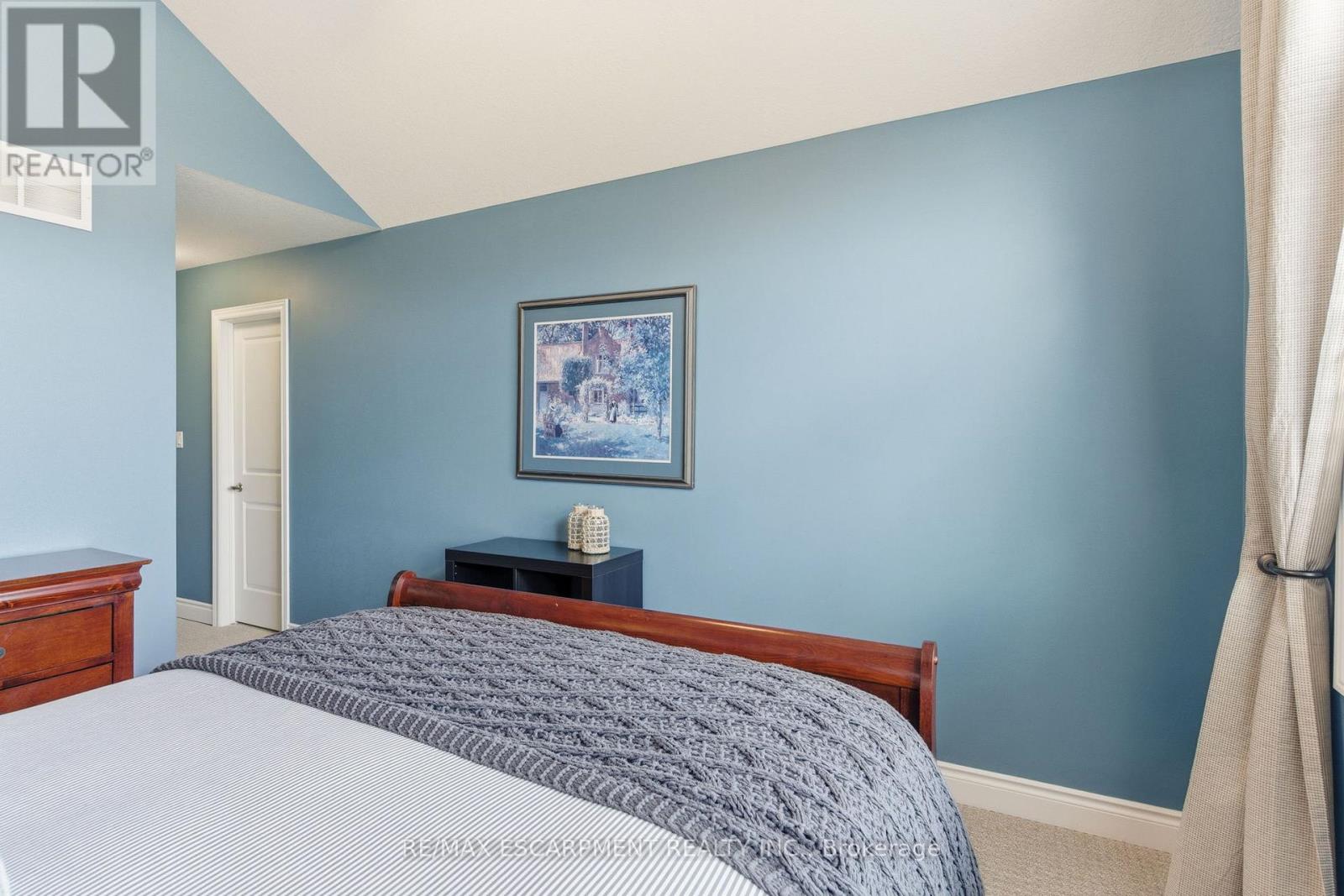 32 Hinrichs Crescent, Waterloo, Ontario  N1T 0A8 - Photo 28 - X12486239