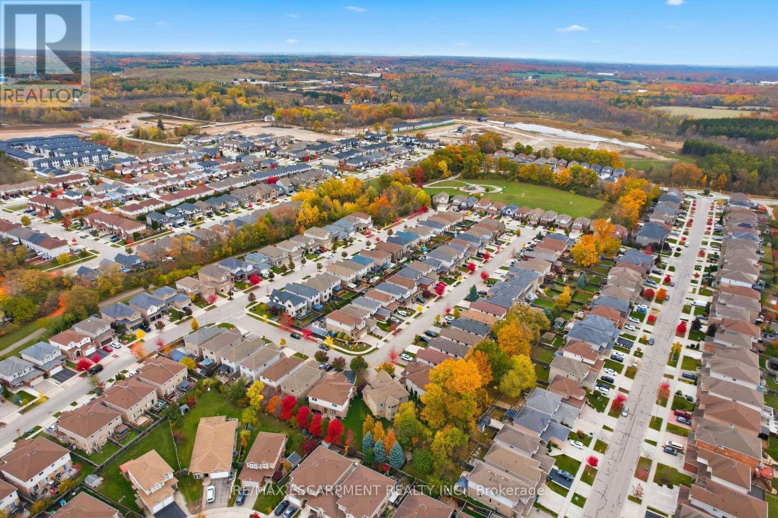 32 Hinrichs Crescent, Waterloo, Ontario  N1T 0A8 - Photo 48 - X12486239