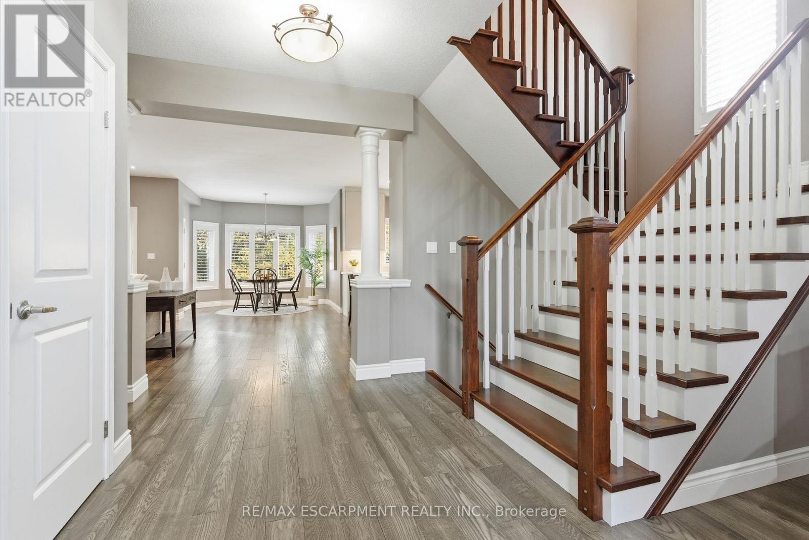 32 Hinrichs Crescent, Waterloo, Ontario  N1T 0A8 - Photo 6 - X12486239