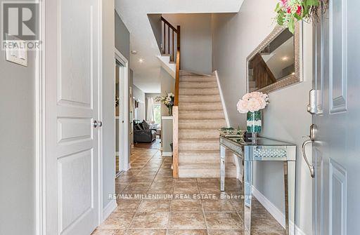 36 Myers Lane N, Hamilton, Ontario  L9G 0A5 - Photo 4 - X12486271