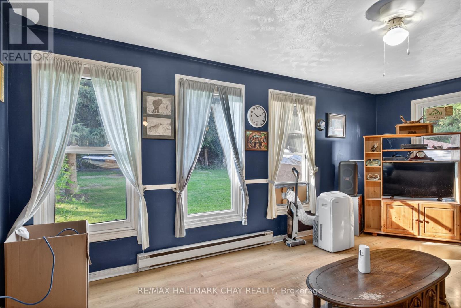 916c Silverleaf Drive, Otonabee-South Monaghan, Ontario  K0L 1B0 - Photo 5 - X12486281