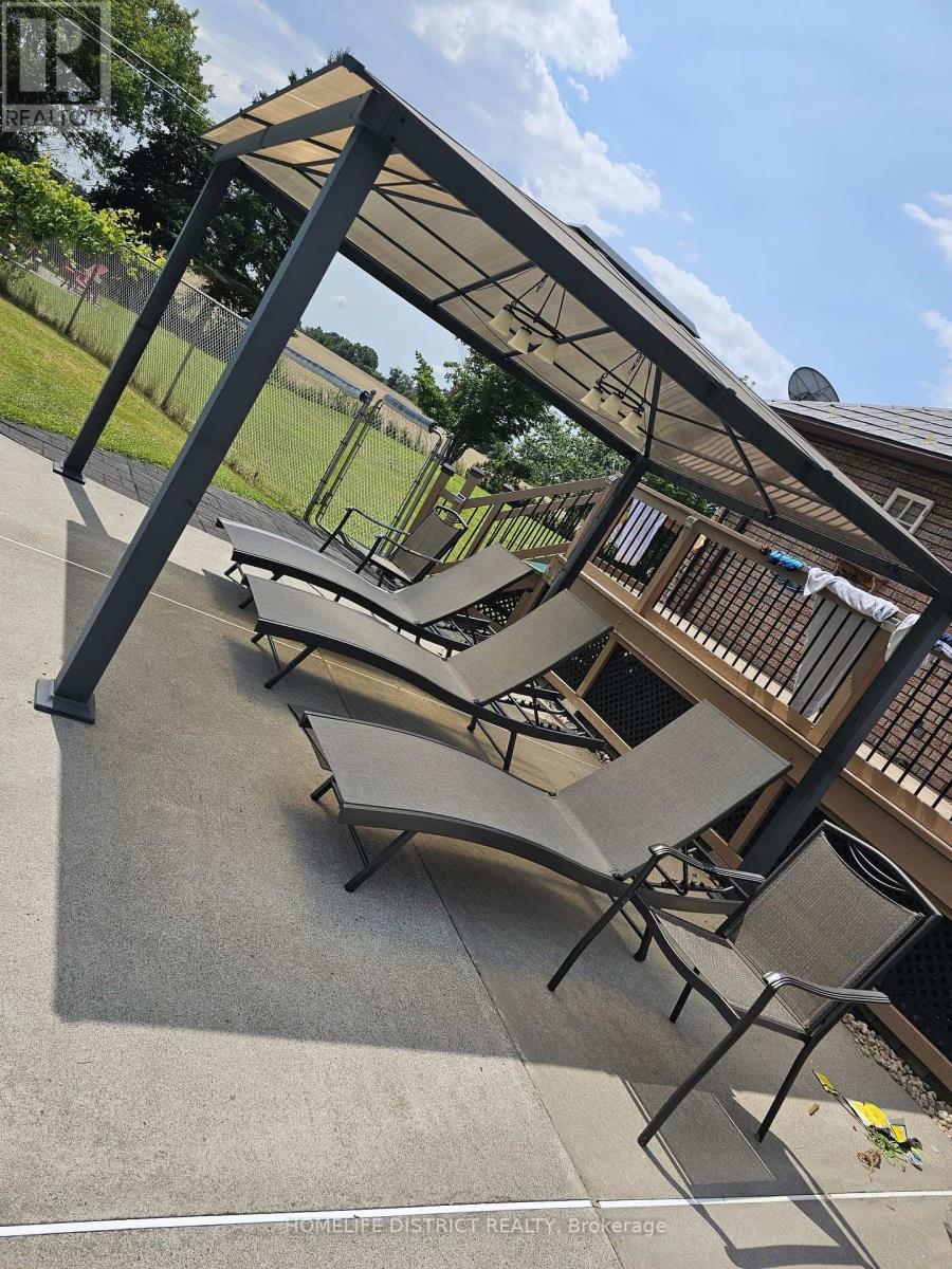 1064 Casey Road, Belleville, Ontario  K8N 4Z6 - Photo 11 - X12486282