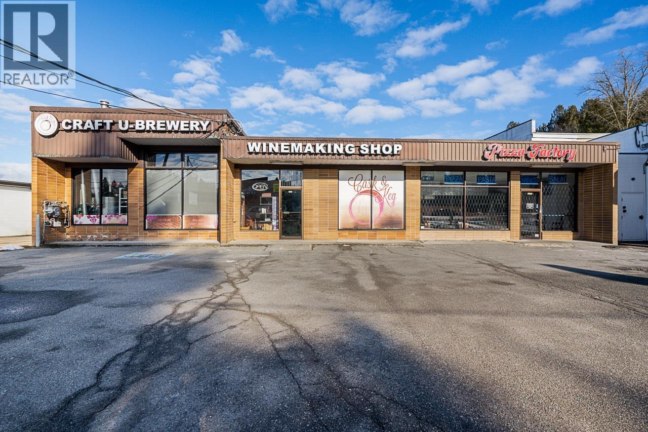 20767 Lougheed Highway, Maple Ridge, British Columbia  V2X 2R2 - Photo 1 - C8073382