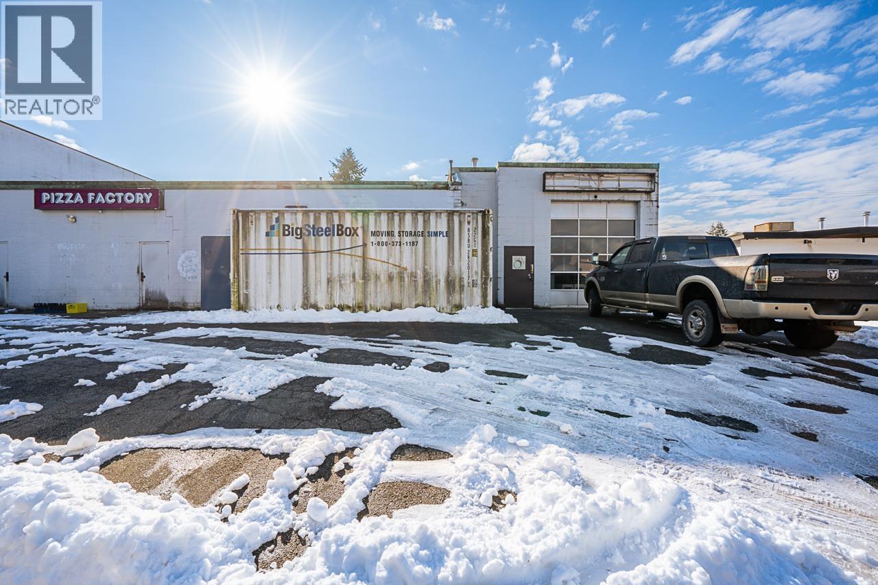 20767 Lougheed Highway, Maple Ridge, British Columbia  V2X 2R2 - Photo 38 - C8073382