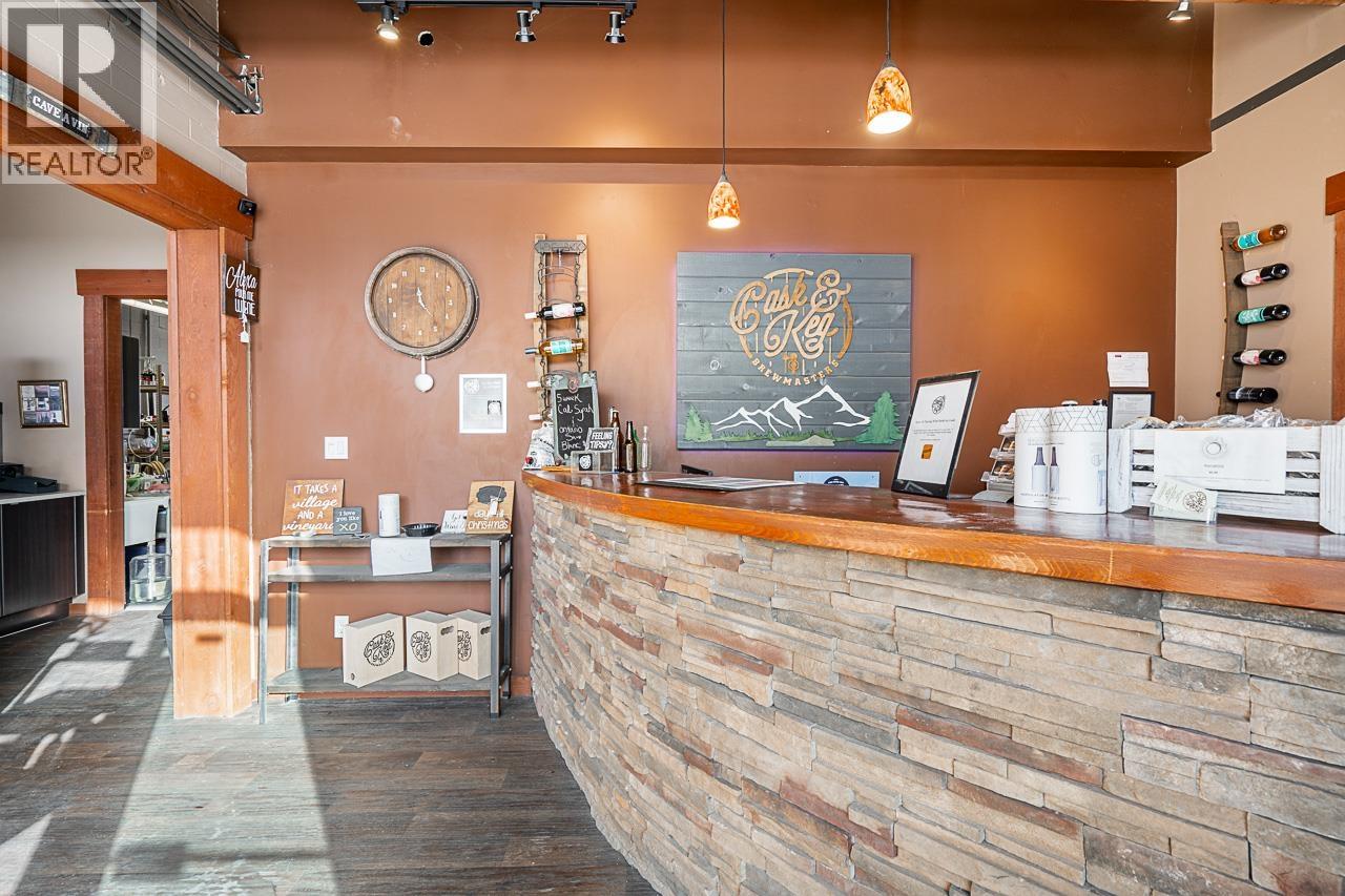 20767 Lougheed Highway, Maple Ridge, British Columbia  V2X 2R2 - Photo 7 - C8073382