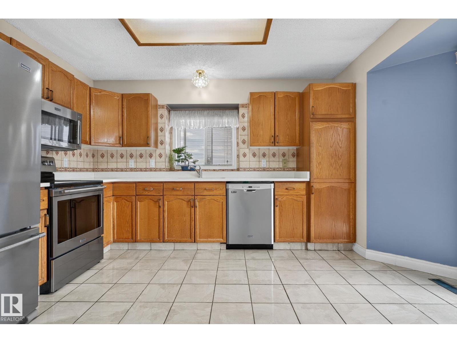 15404 73 St Nw, Edmonton, Alberta  T5Z 2X9 - Photo 11 - E4463792