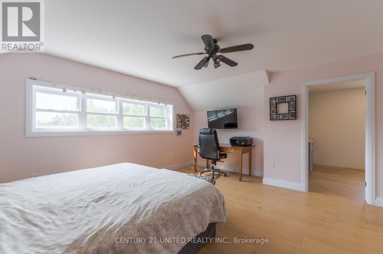 142 Hickory Beach Road, Kawartha Lakes, Ontario  K0M 1N0 - Photo 28 - X12344223