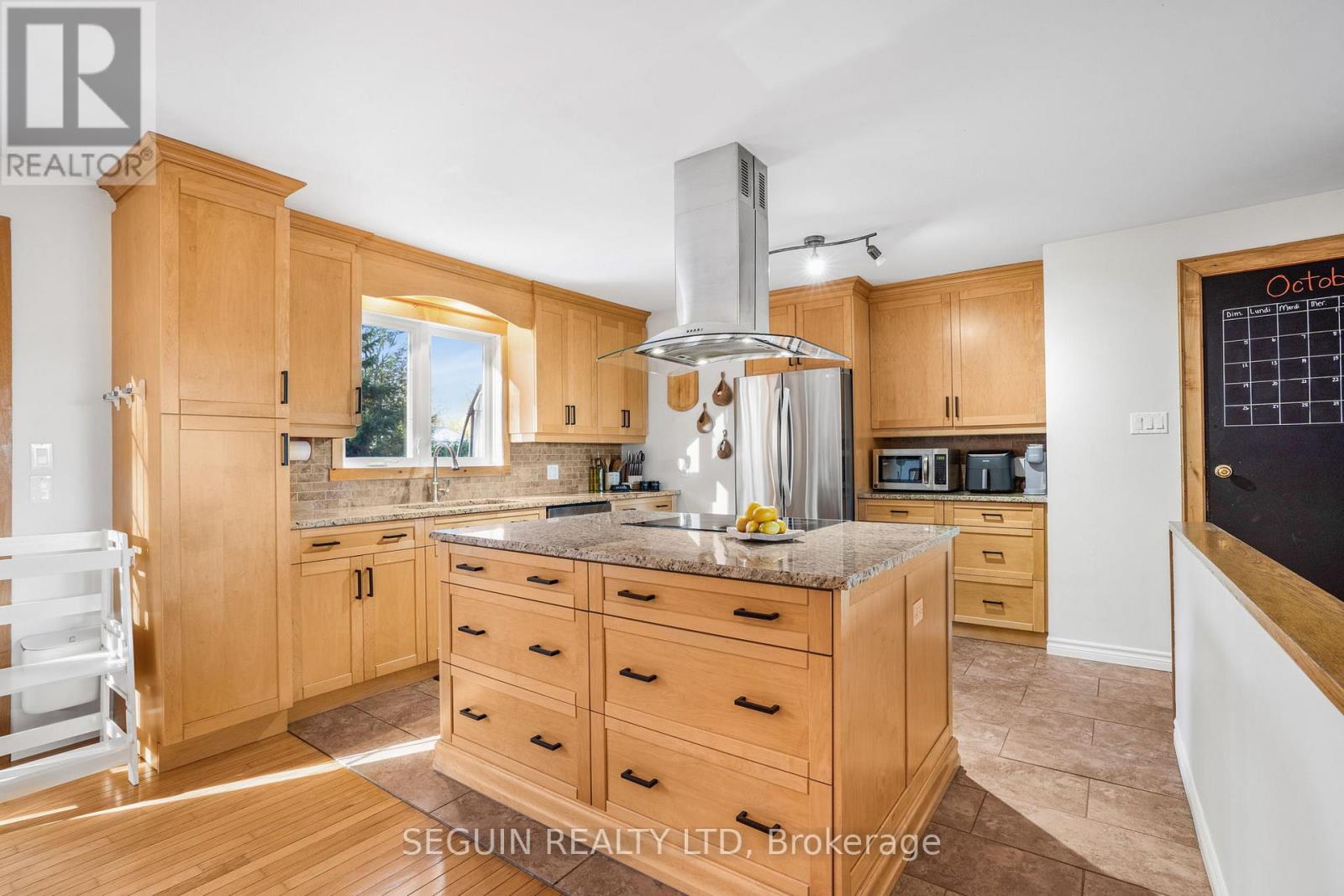 3358 Pattee Road E, East Hawkesbury, Ontario  K6A 2R2 - Photo 17 - X12486309