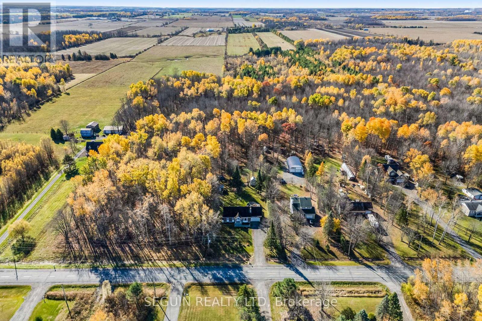 3358 Pattee Road E, East Hawkesbury, Ontario  K6A 2R2 - Photo 35 - X12486309