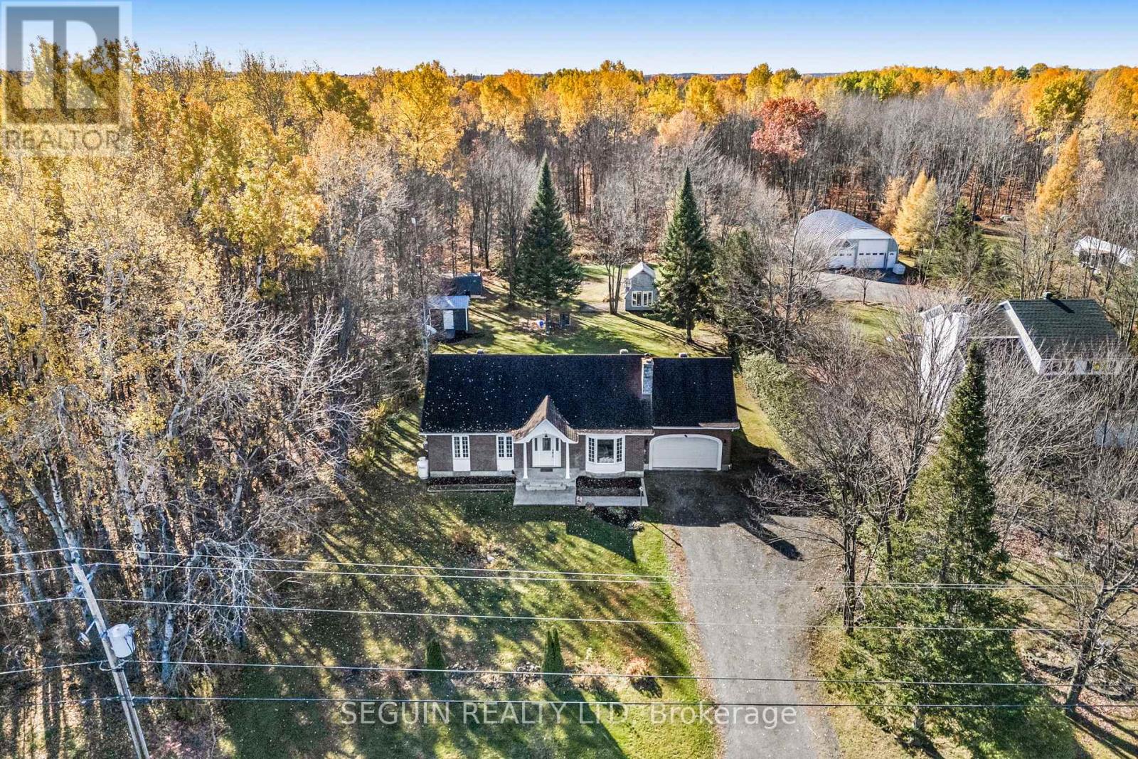 3358 Pattee Road E, East Hawkesbury, Ontario  K6A 2R2 - Photo 37 - X12486309