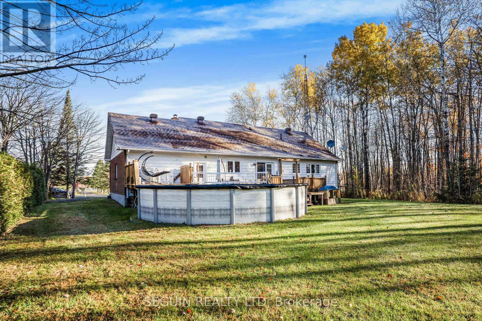 3358 Pattee Road E, East Hawkesbury, Ontario  K6A 2R2 - Photo 5 - X12486309