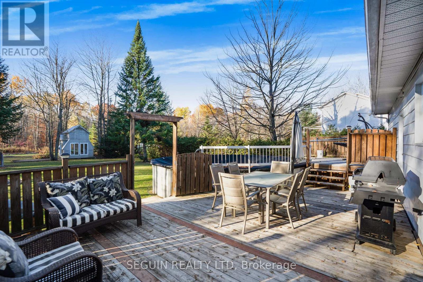 3358 Pattee Road E, East Hawkesbury, Ontario  K6A 2R2 - Photo 6 - X12486309