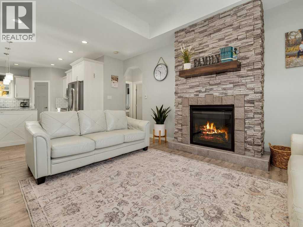 320 12 Street, Nobleford, Alberta  T0L 1S0 - Photo 7 - A2267468