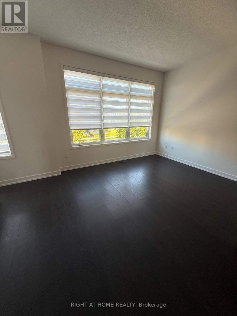 3094 Ernest Applebe Boulevard, Oakville, Ontario  L6H 0P3 - Photo 9 - W12466046