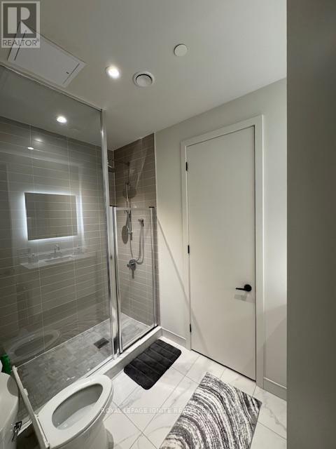 123 Maurice Drive, Oakville, Ontario  L6K 2W6 - Photo 7 - W12486010