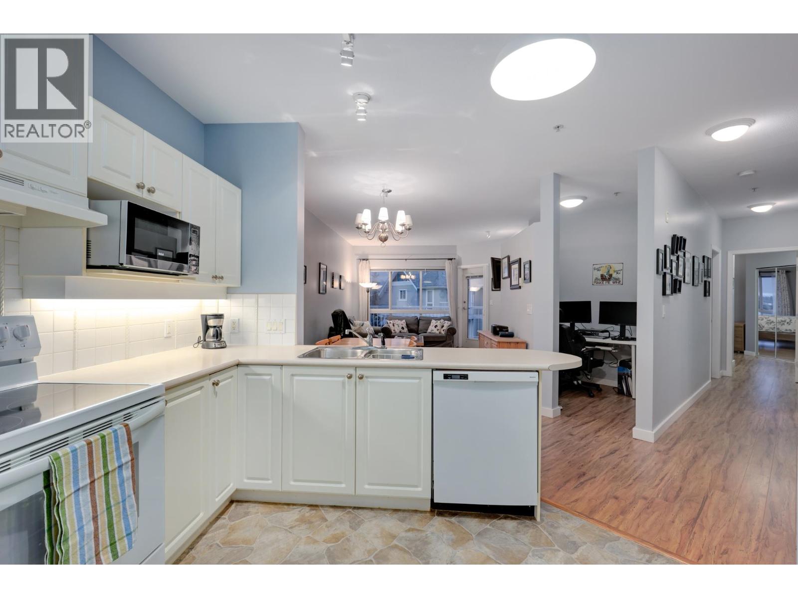 408 19091 Mcmyn Road, Pitt Meadows, British Columbia  V3Y 2S8 - Photo 11 - R3062088