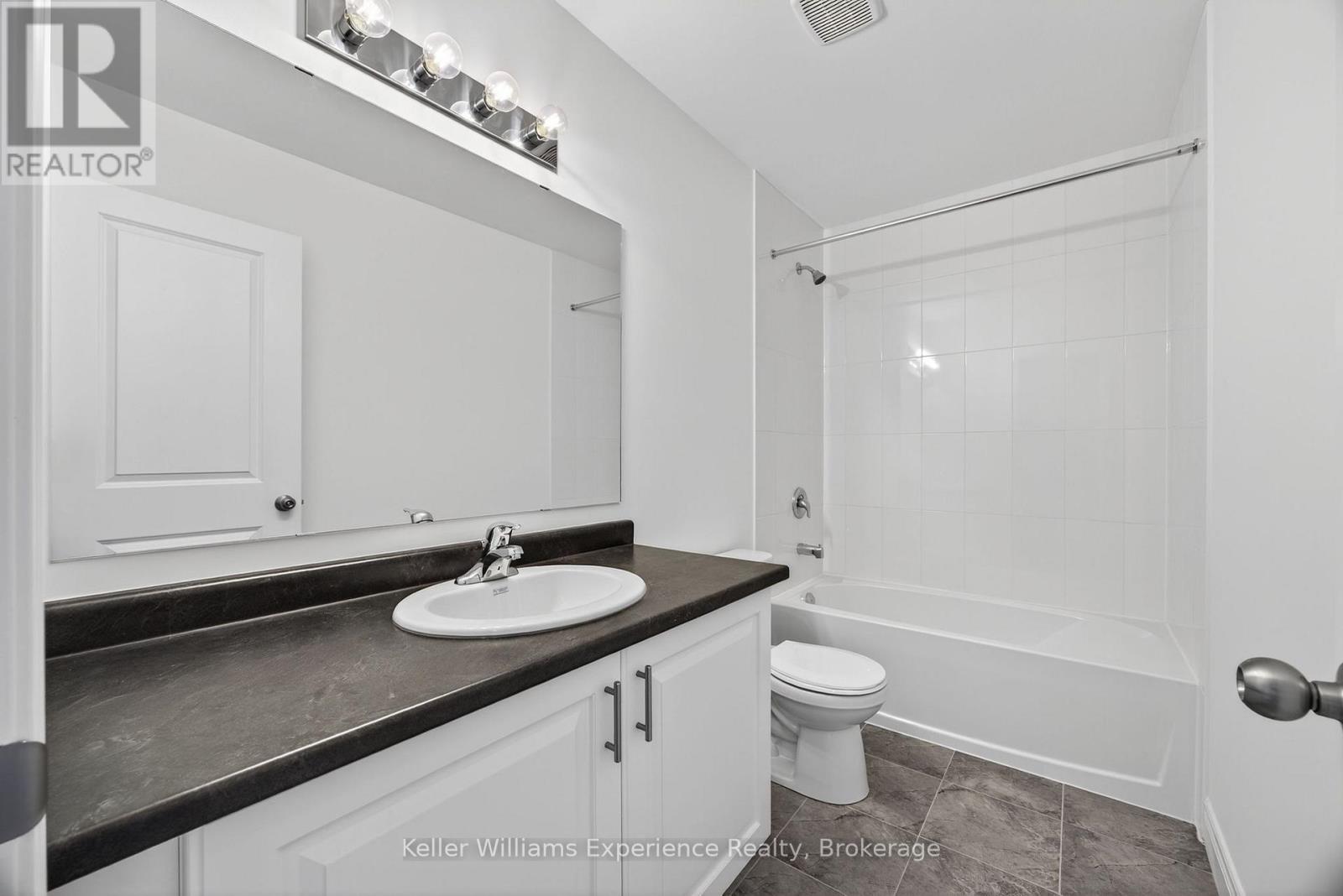 24 Mcconnell Crescent, Bracebridge, Ontario  P1L 0N7 - Photo 17 - X12475631