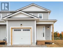 24 MCCONNELL CRESCENT, Bracebridge, Ontario