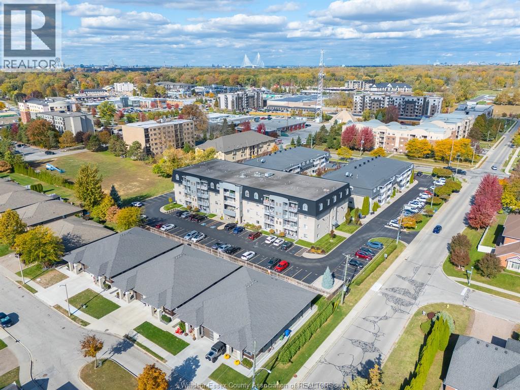 6055 Ellis Street Unit# 306, Lasalle, Ontario  N9H 2P8 - Photo 10 - 25027399