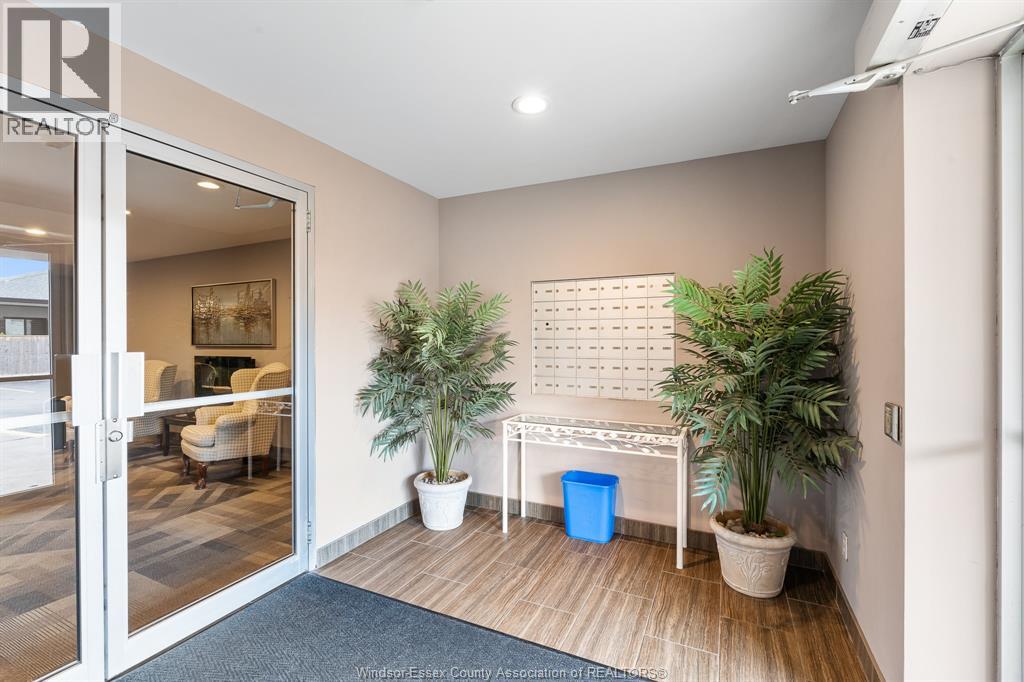 6055 Ellis Street Unit# 306, Lasalle, Ontario  N9H 2P8 - Photo 18 - 25027399