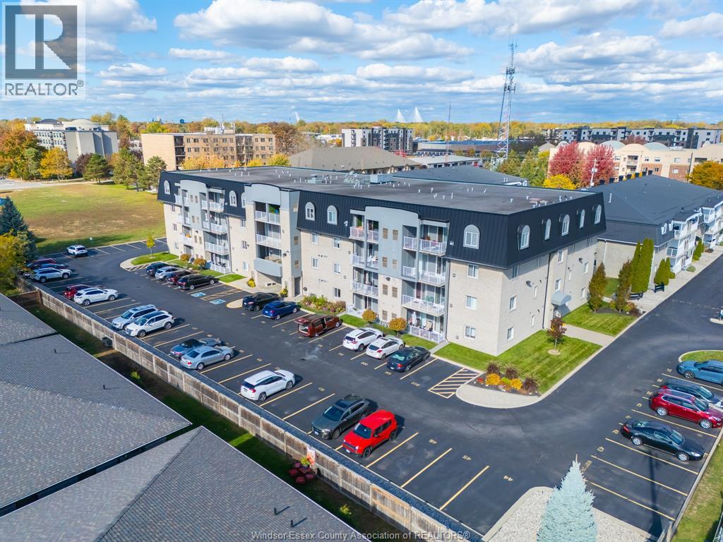 6055 Ellis Street Unit# 306, Lasalle, Ontario  N9H 2P8 - Photo 3 - 25027399