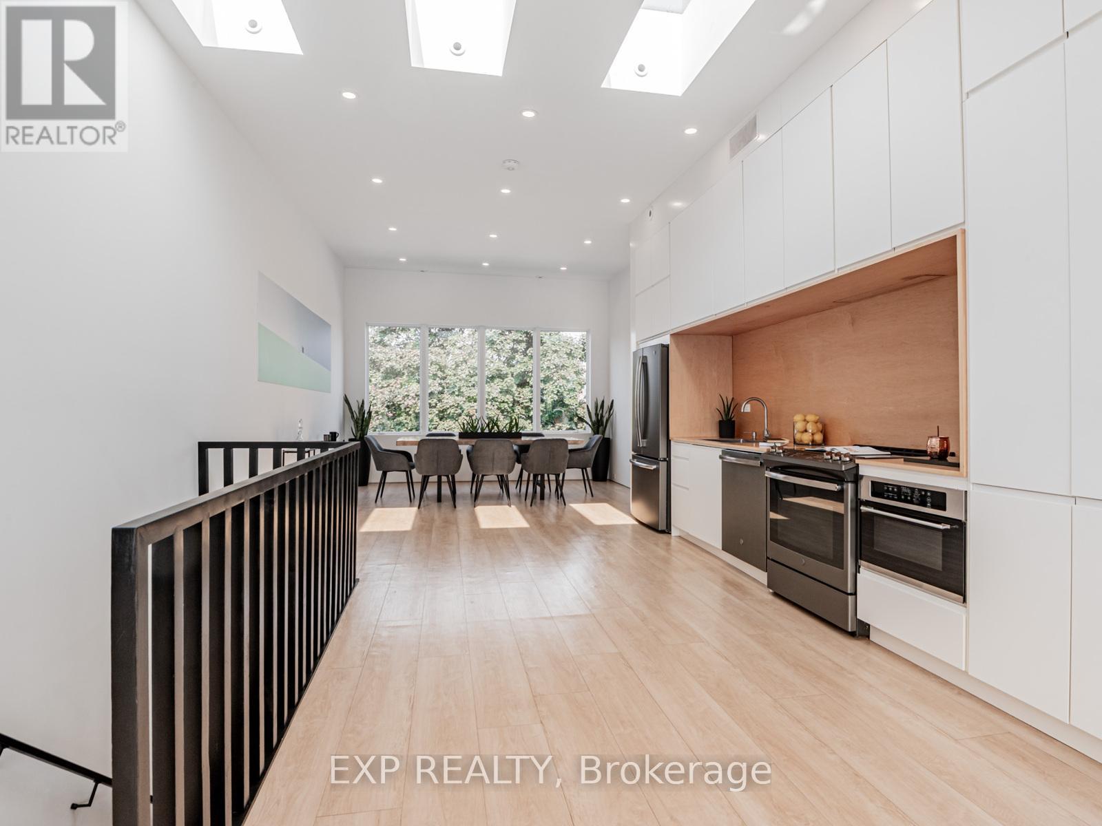 44 Massey Street, Toronto, Ontario  M6J 2T4 - Photo 18 - C12486304