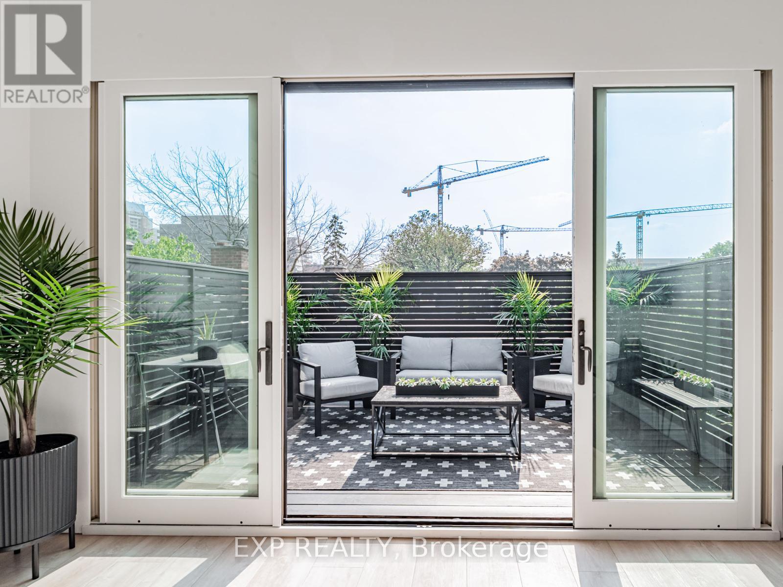 44 Massey Street, Toronto, Ontario  M6J 2T4 - Photo 29 - C12486304