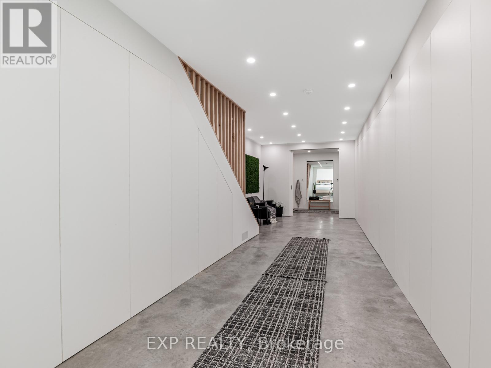 44 Massey Street, Toronto, Ontario  M6J 2T4 - Photo 30 - C12486304