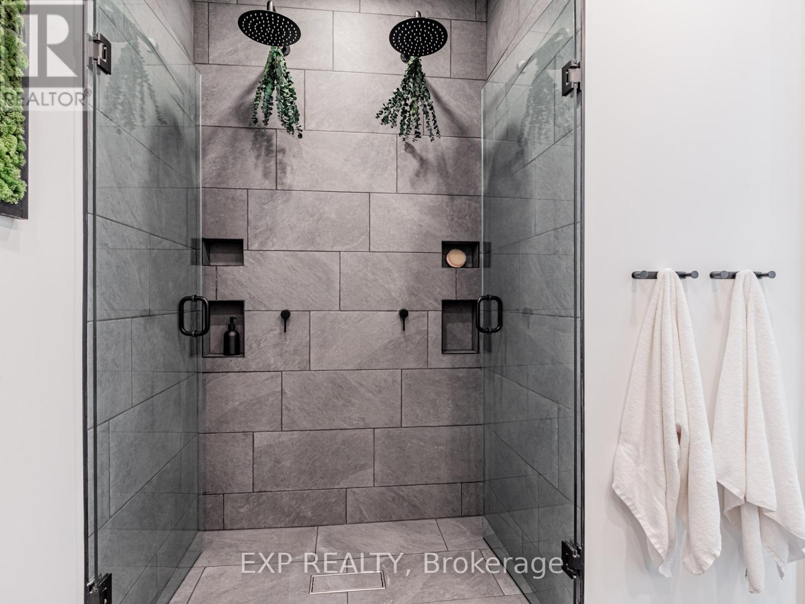 44 Massey Street, Toronto, Ontario  M6J 2T4 - Photo 39 - C12486304