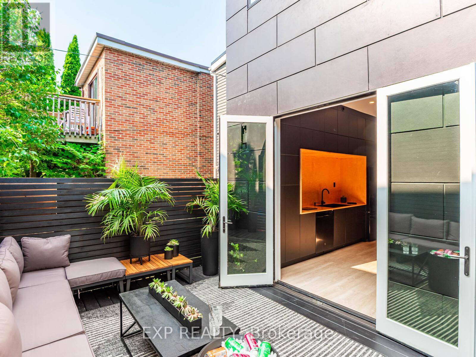 44 Massey Street, Toronto, Ontario  M6J 2T4 - Photo 48 - C12486304