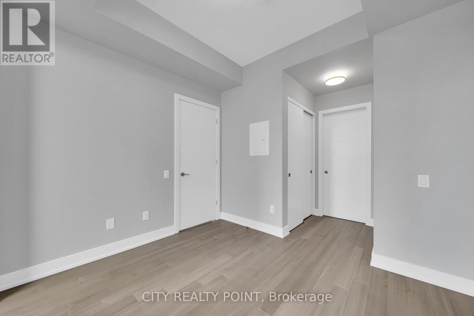 609 - 664 Spadina Avenue, Toronto, Ontario  M5S 2H7 - Photo 9 - C12486332