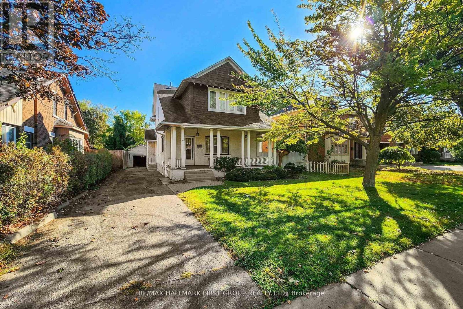 481 SIMCOE STREET N, Oshawa, Ontario