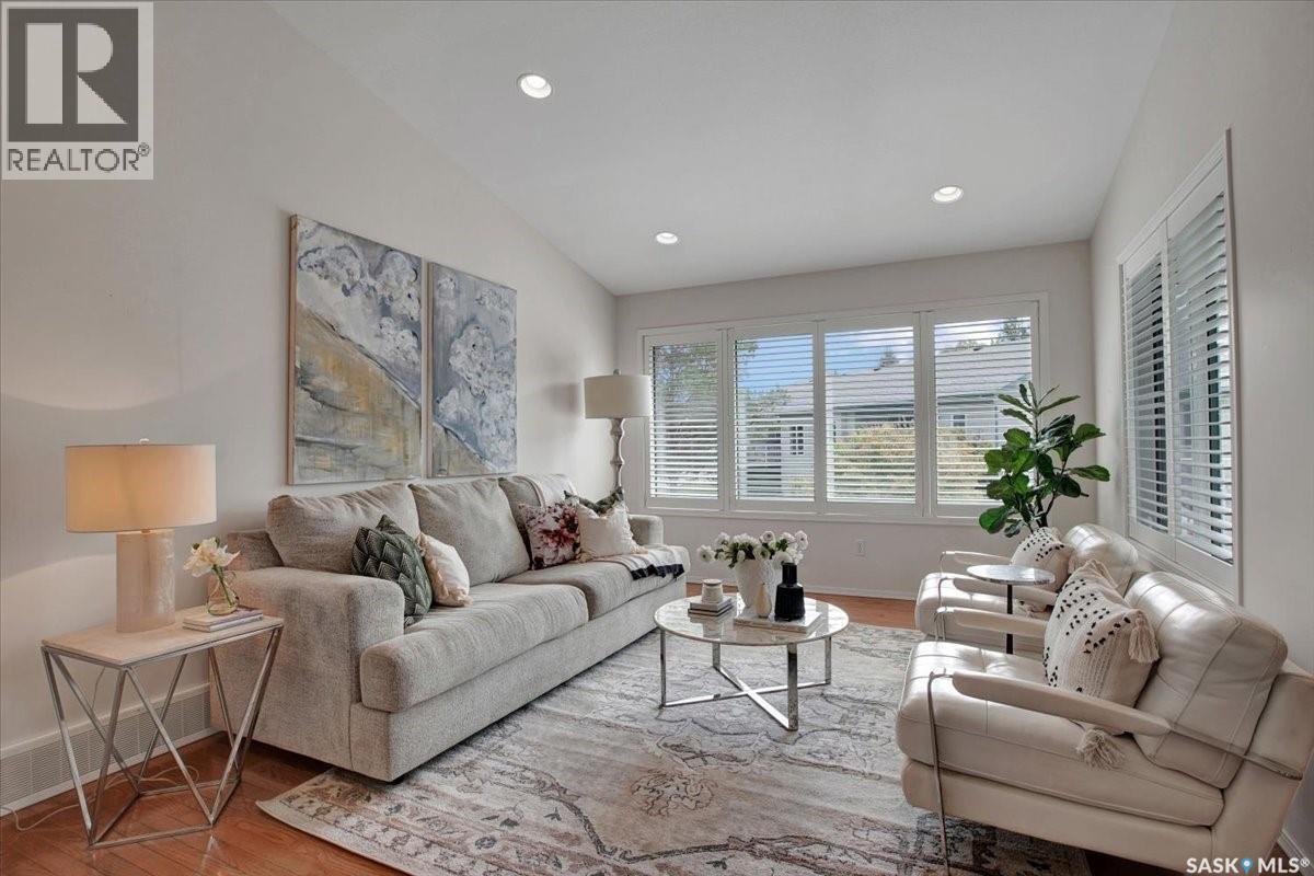 Property at 119 835 Heritage GREEN image 2