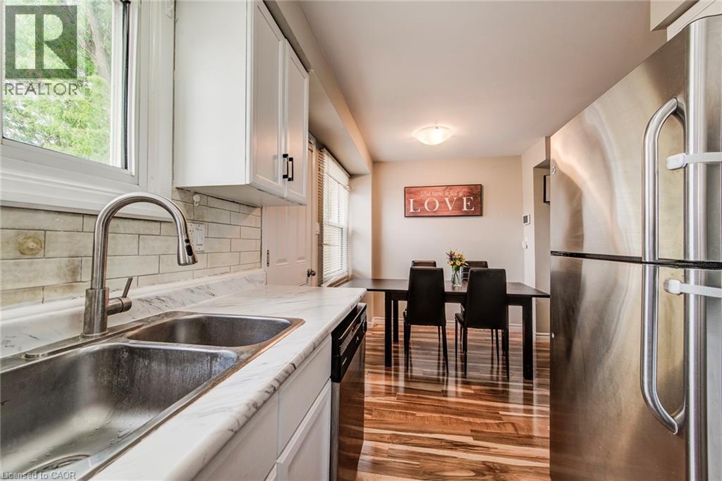 165 Green Valley Drive Unit# 16, Kitchener, Ontario  N2P 1K3 - Photo 10 - 40768850