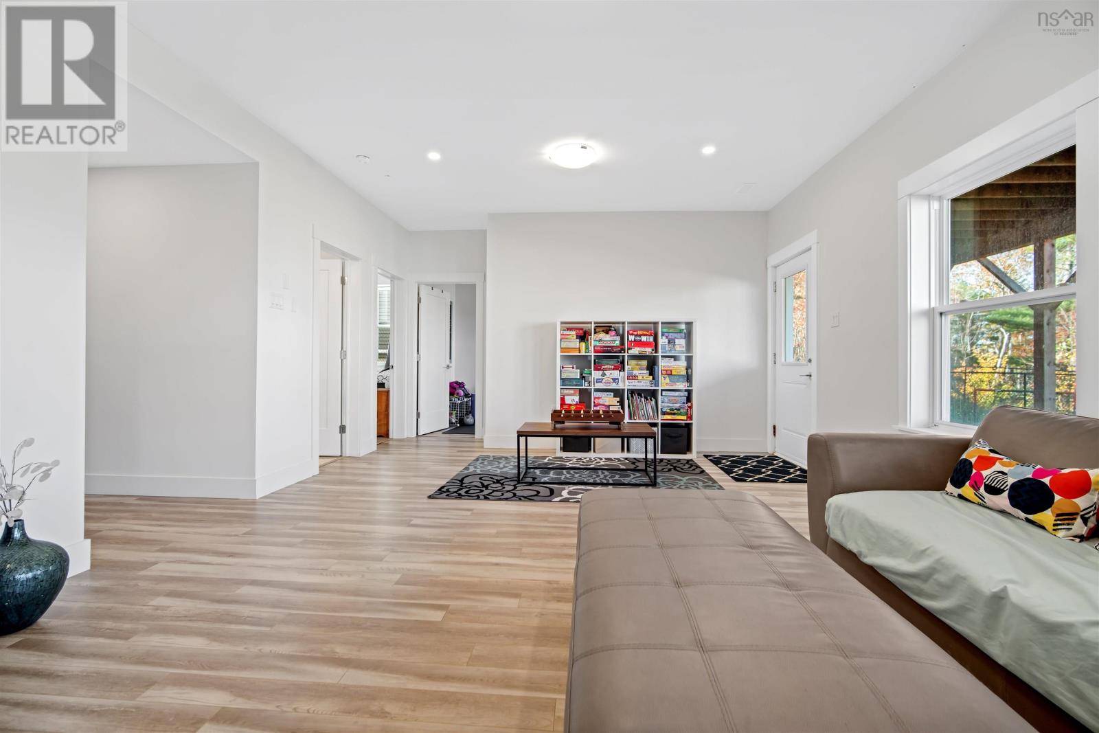 322 Transom Drive, Halifax, Nova Scotia  B3M 0K9 - Photo 38 - 202526771