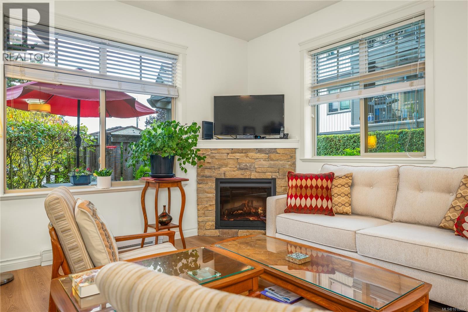 104 2111 Meredith Rd, Nanaimo, British Columbia  V9S 2N2 - Photo 4 - 1018405