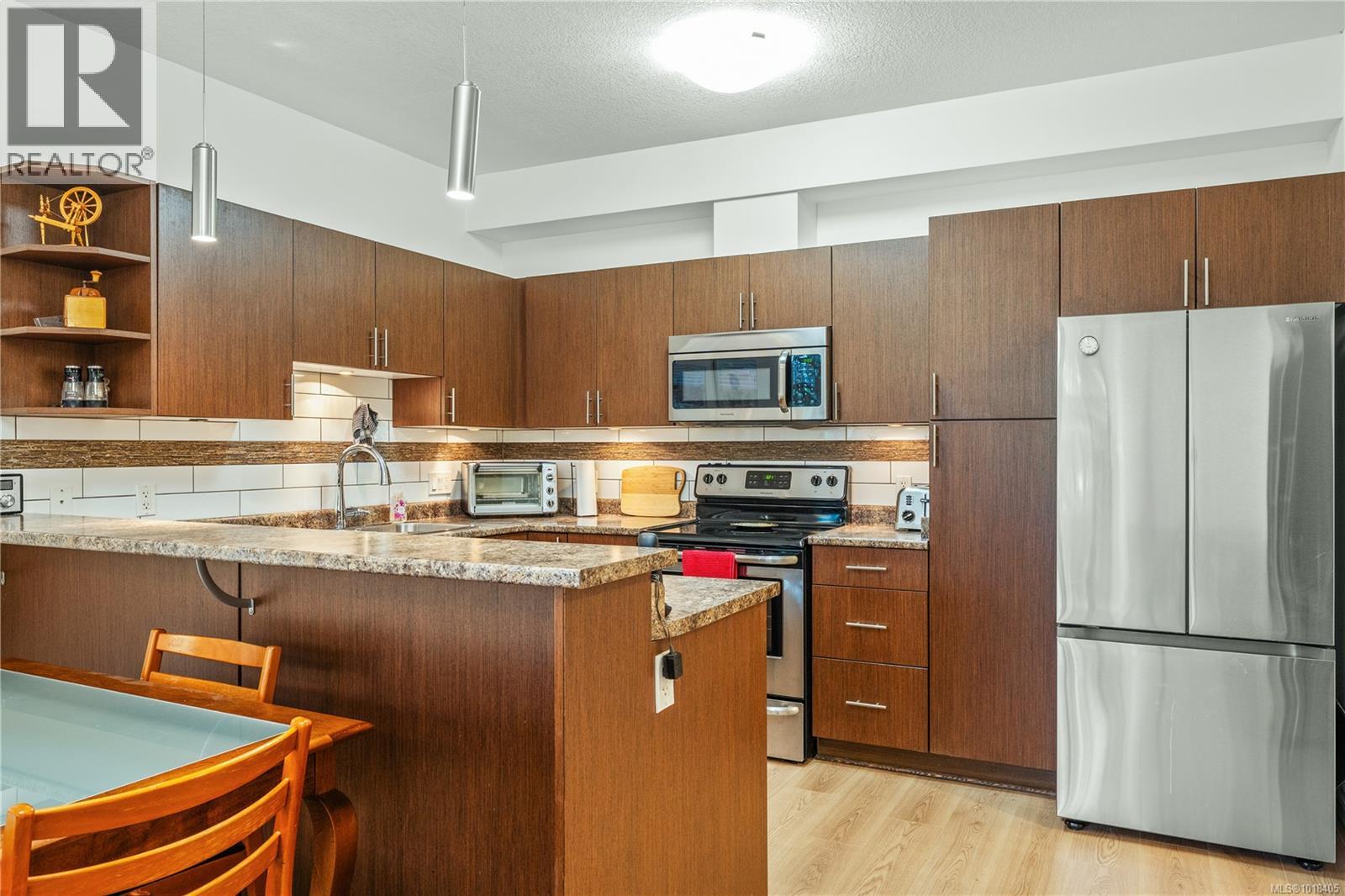 104 2111 Meredith Rd, Nanaimo, British Columbia  V9S 2N2 - Photo 6 - 1018405