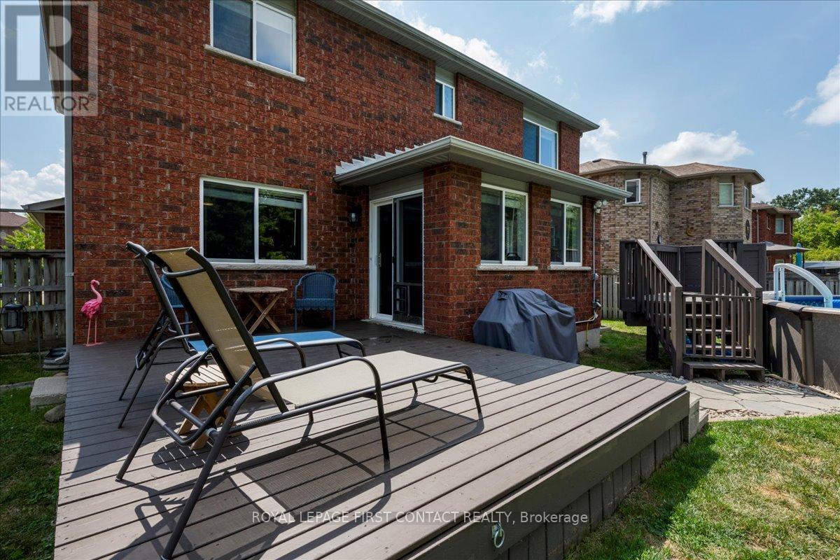 26 Kenwell Crescent, Barrie (Holly), Ontario  L4N 0A4 - Photo 14 - S12486307