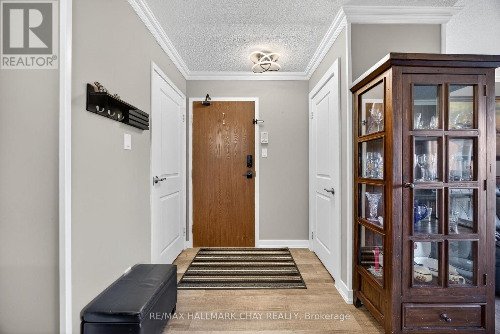 G9 - 147 Edgehill Drive, Barrie, Ontario  L4N 1L9 - Photo 3 - S12486346