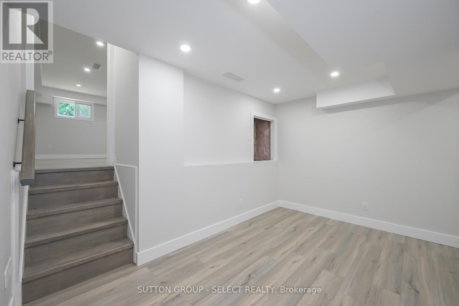 34 Ripley Road, London East, Ontario  N5V 3V1 - Photo 27 - X12486486