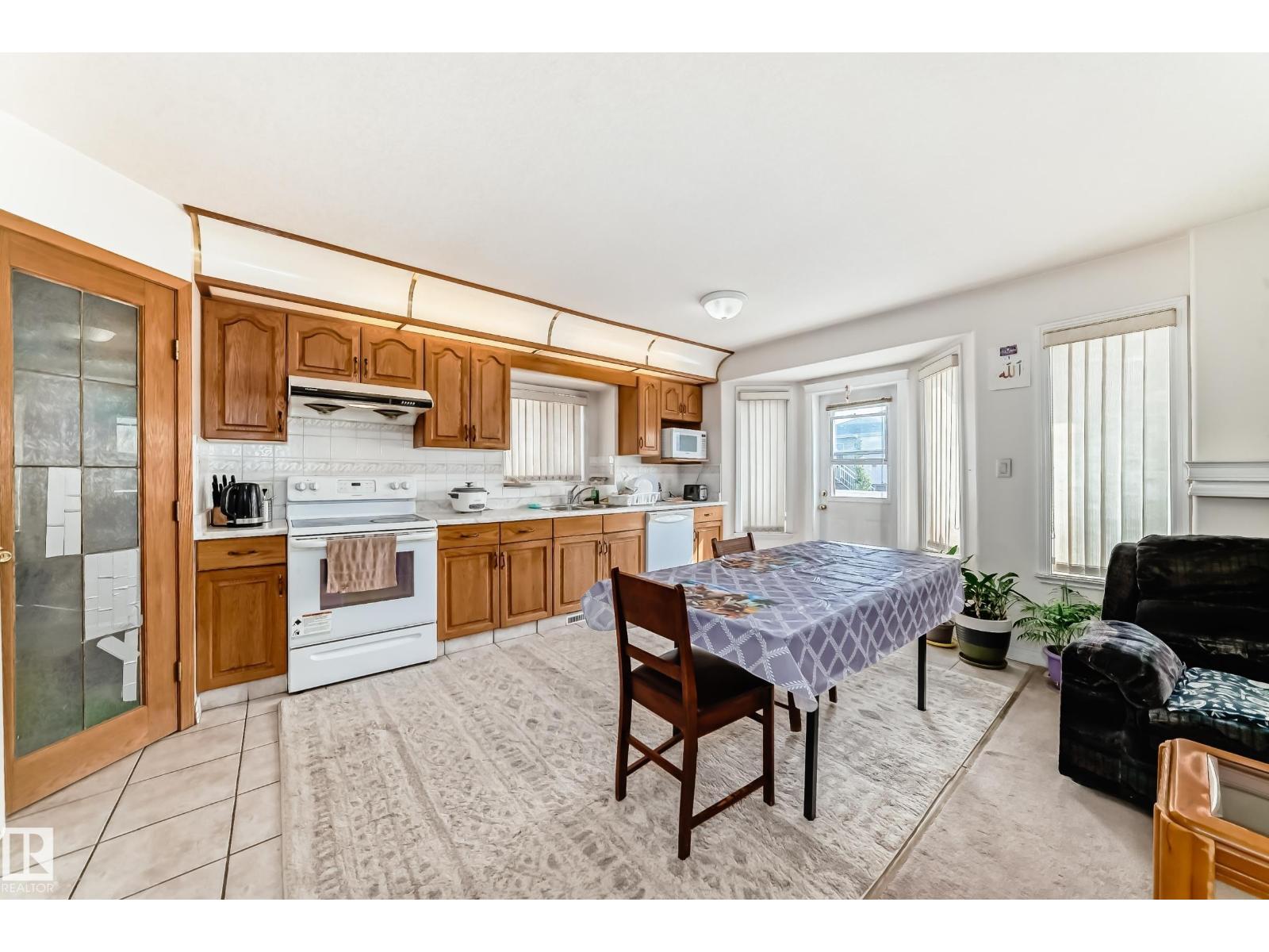 3135 34b Av Nw Nw, Edmonton, Alberta  T6T 1T6 - Photo 11 - E4463795