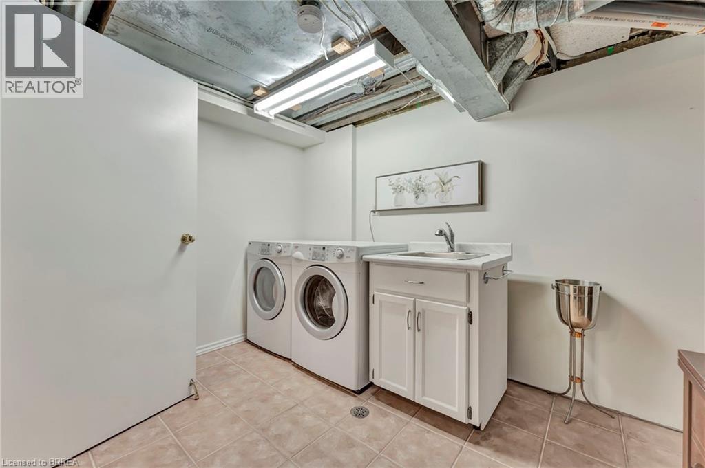 35 Shalfleet Boulevard, Brantford, Ontario  N3R 6L5 - Photo 28 - 40783902