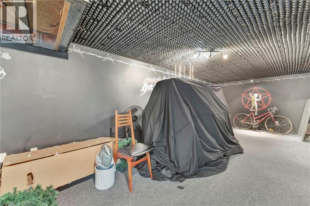 35 Shalfleet Boulevard, Brantford, Ontario  N3R 6L5 - Photo 31 - 40783902