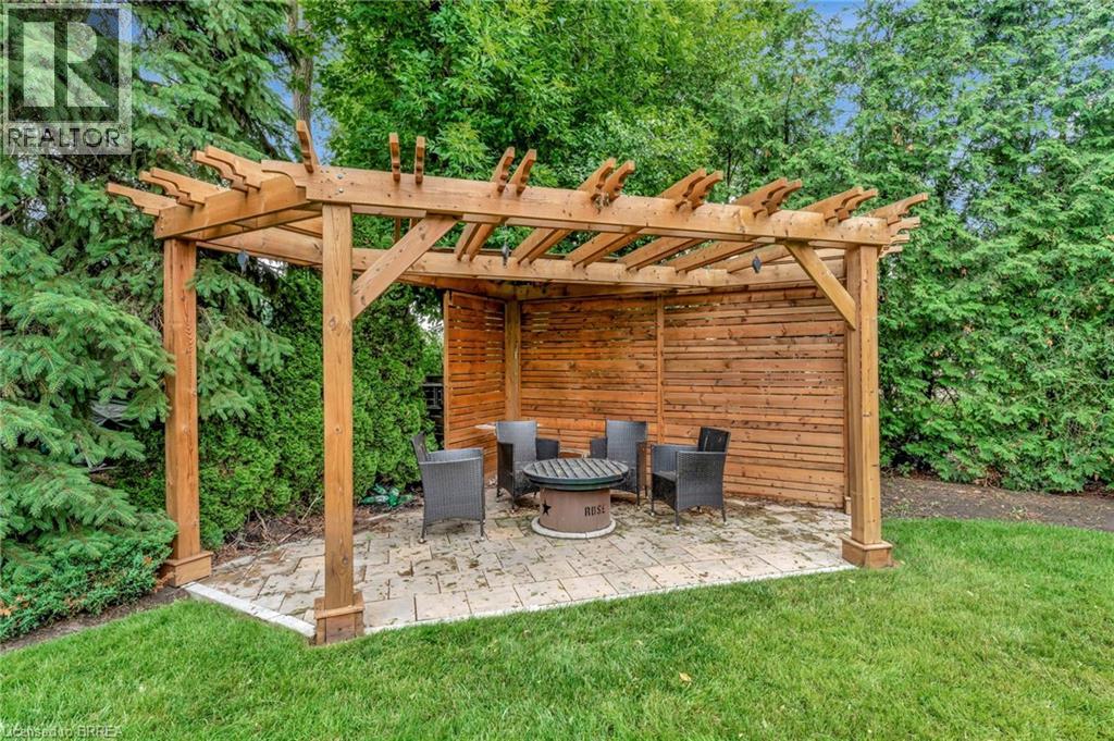 35 Shalfleet Boulevard, Brantford, Ontario  N3R 6L5 - Photo 38 - 40783902