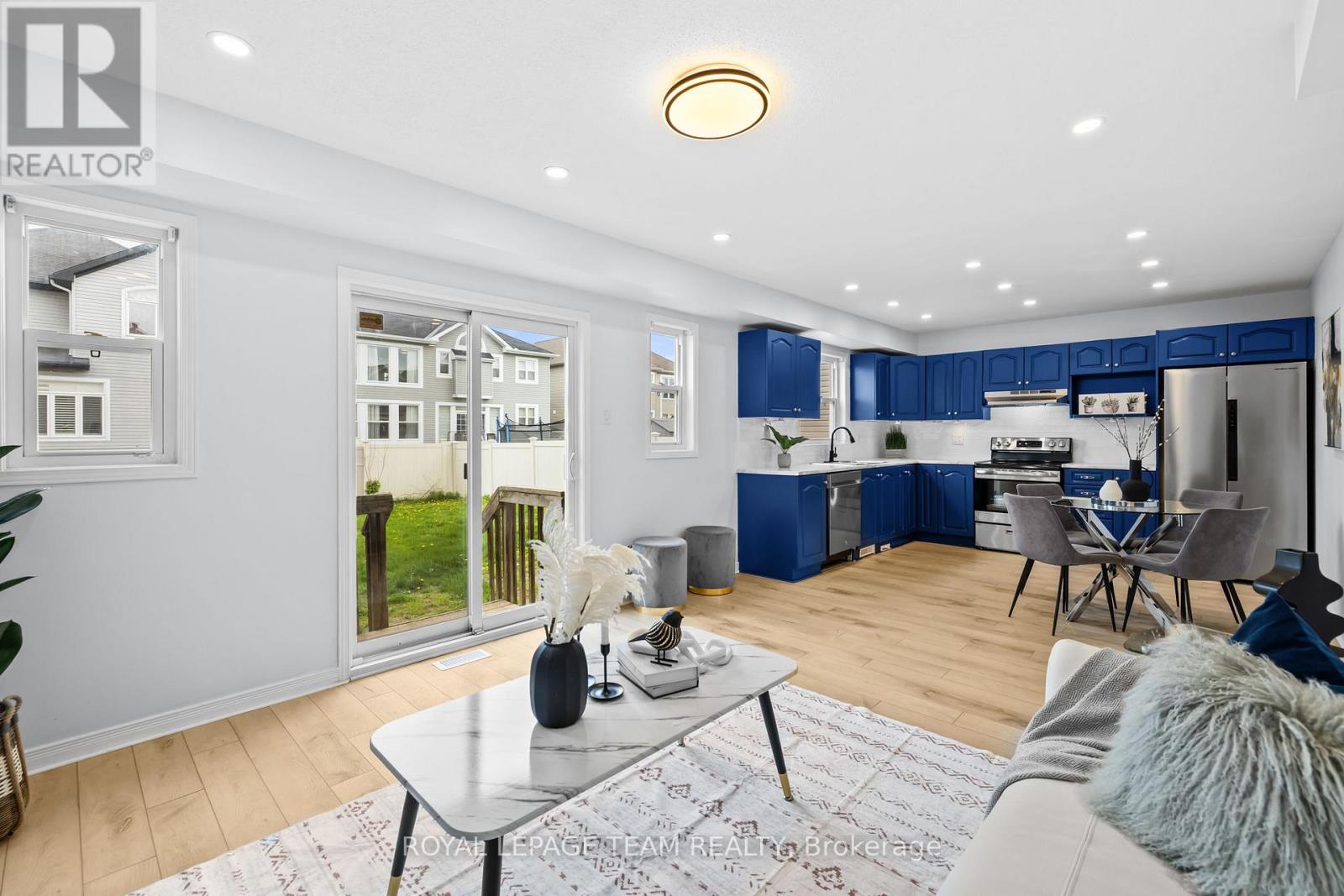 381 Moffatt Pond Court, Ottawa, Ontario  K2J 0C9 - Photo 10 - X12486358