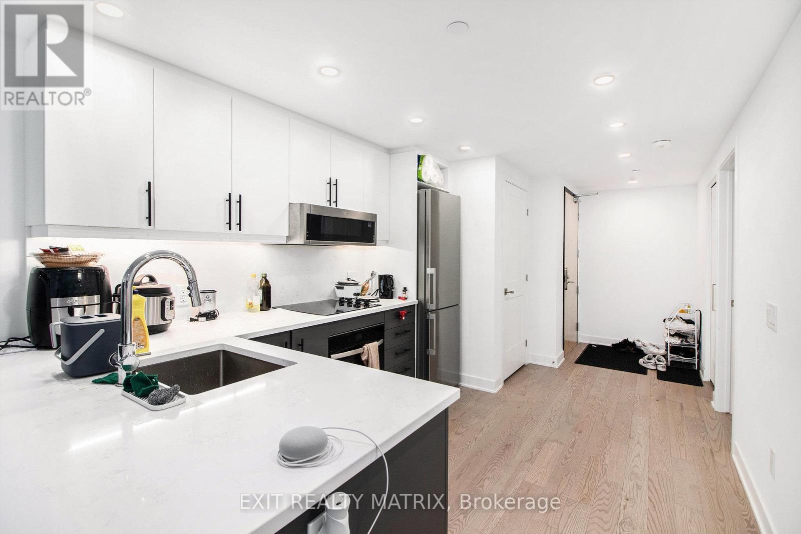 1101 - 340 Queen Street, Ottawa, Ontario  K1R 0G1 - Photo 6 - X12486361