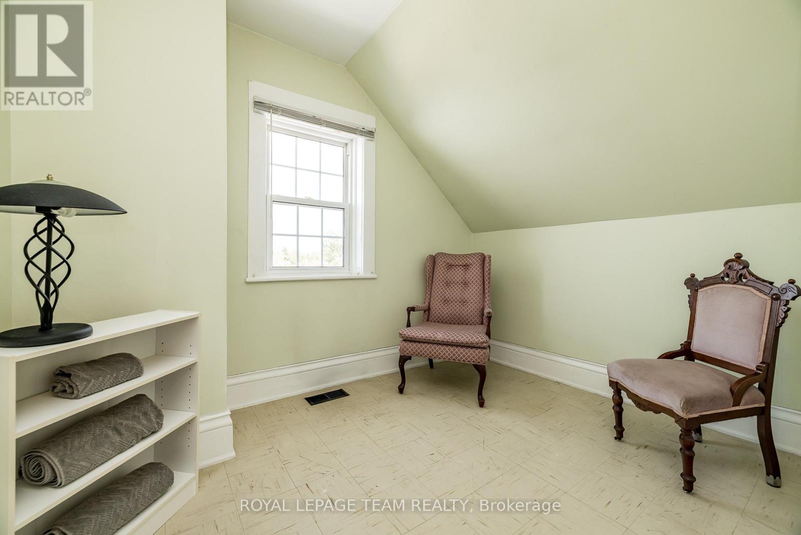 2106 Dunrobin Road, Ottawa, Ontario  K0A 1T0 - Photo 33 - X12486373