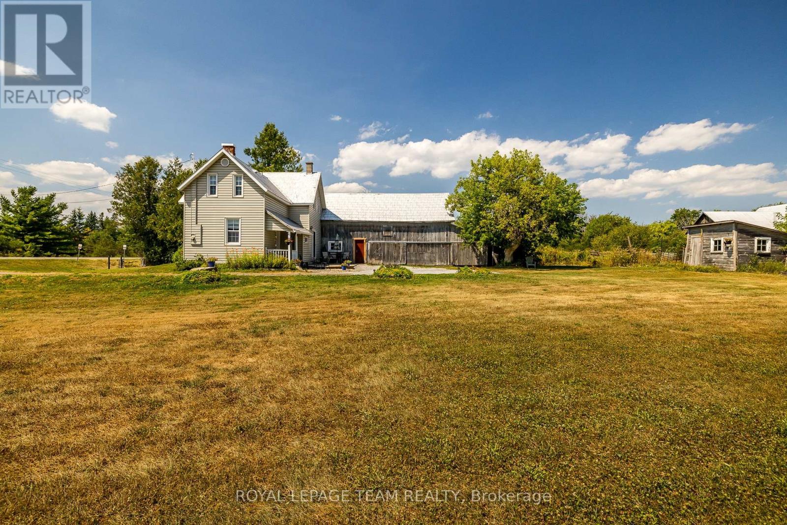 2106 Dunrobin Road, Ottawa, Ontario  K0A 1T0 - Photo 7 - X12486373