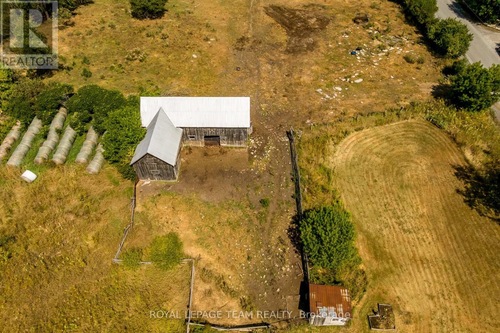 2106 Dunrobin Road, Ottawa, Ontario  K0A 1T0 - Photo 9 - X12486373